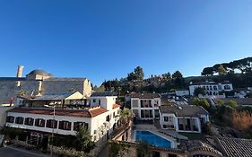 Akay Hotel